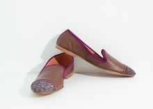 Load image into Gallery viewer, Product_Shoes_MeherKakalia_BiziCapToeLoafer_RoseAubergine03.jpg
