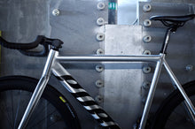 Load image into Gallery viewer, keirin-alloy-lifestyle-web.jpg