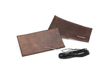 Load image into Gallery viewer, sew-on-leather-grips-brown-seamless-WEB.jpg