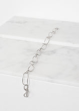 Load image into Gallery viewer, 2015-02-02_Accessories_05_21246_Silver_2039.jpg
