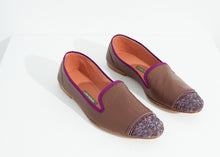 Load image into Gallery viewer, Product_Shoes_MeherKakalia_BiziCapToeLoafer_RoseAubergine01.jpg
