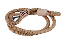 Load image into Gallery viewer, DALMAN-LOCK_26IN_NATURAL-CAB_COILED_WEB.jpg
