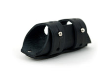 Load image into Gallery viewer, 6pack-holder--blackleather-WEB.jpg
