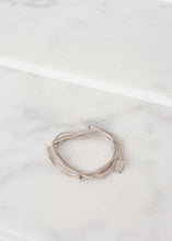 Load image into Gallery viewer, 2015-02-02_Accessories_07_21248_Silver_2051.jpg
