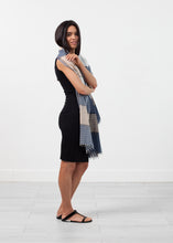 Load image into Gallery viewer, 2015-05-14_Ashley_Look2_50051_21851.jpg
