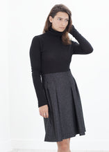 Load image into Gallery viewer, 2014-09-20_Lana_Look_02_03.jpg
