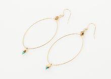 Load image into Gallery viewer, product_earring_5octobre_roxanne-hoop-earring_01.jpg

