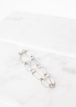 Load image into Gallery viewer, 2015-02-02_Accessories_05_21246_Silver_2034.jpg
