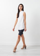 Load image into Gallery viewer, 2015-02-19_Ashley_Look_12_30771_5369.jpg
