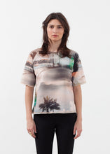 Load image into Gallery viewer, 2015-04-19_LANA_LOOK1_patshirt_20563_00078cce-c3f7-4940-81f3-7a5423c9ad05.jpg
