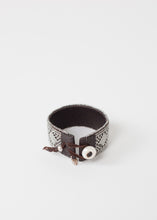 Load image into Gallery viewer, 2015-04-20_Accessories_29_10033_21367.jpg
