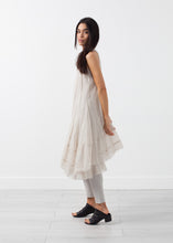 Load image into Gallery viewer, 2015-02-26_Ashley_Look_06_30302_6381.jpg

