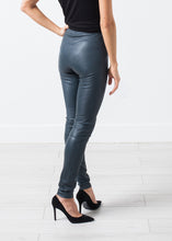 Load image into Gallery viewer, 01182015_ASHLEY_Look25_21791_1567.jpg
