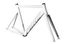Load image into Gallery viewer, KEIRINPROTRACK_2014_SEAMLESS_3RD_WHITE_WEB.jpg

